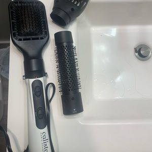 Brush hair dryer